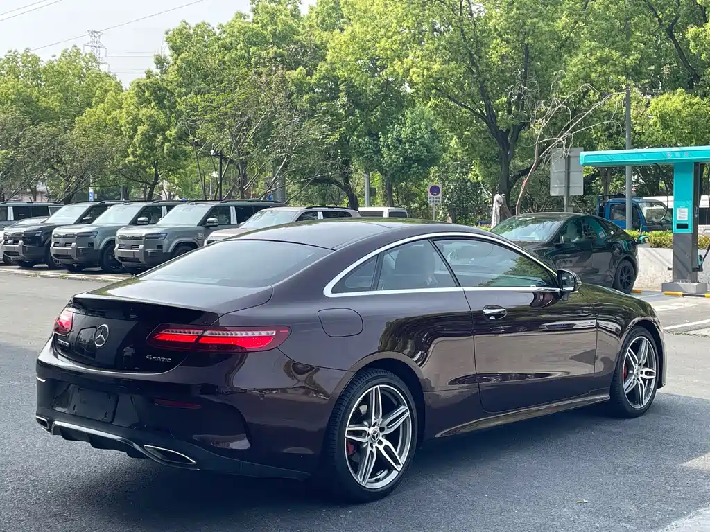 Mercedes-Benz E-Class 2019 — фото 14