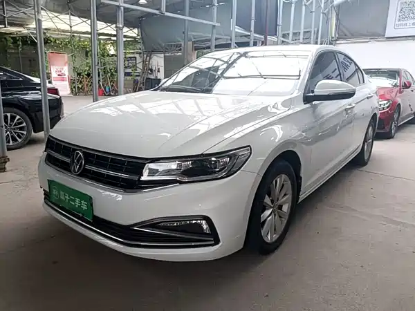 Volkswagen Bora 2022