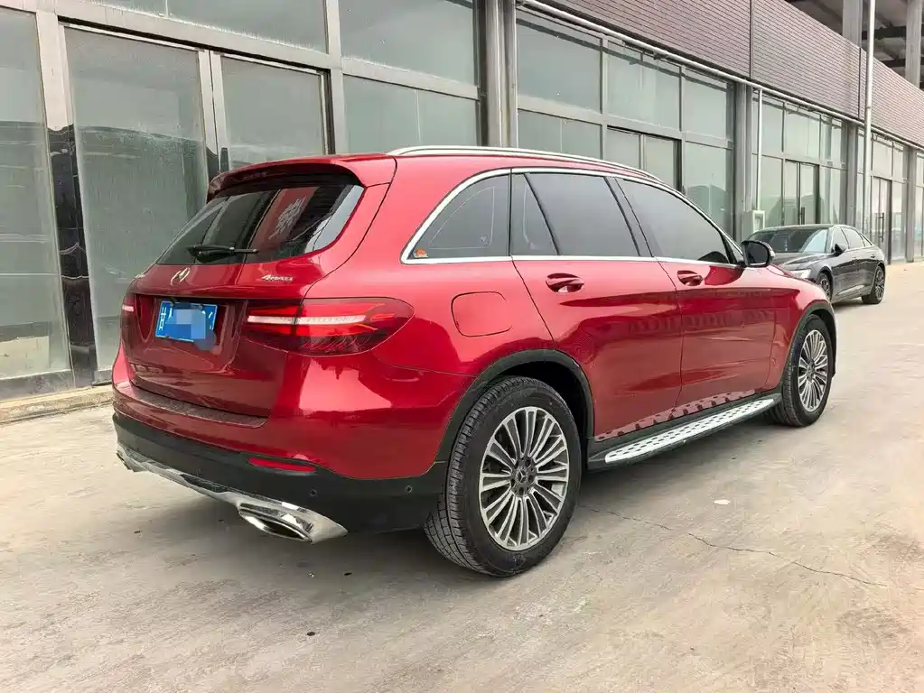 Mercedes-Benz GLC 2017 — фото 6