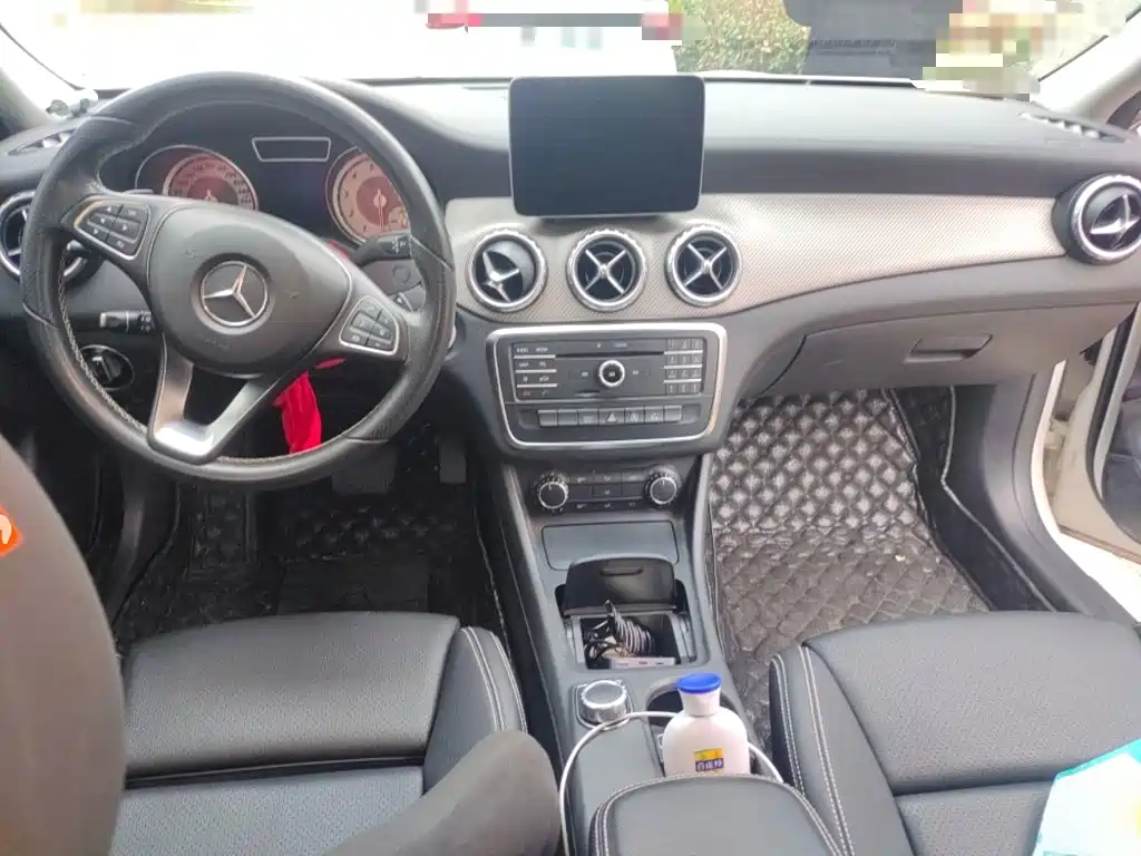 Mercedes-Benz GLA 2017 — фото 13