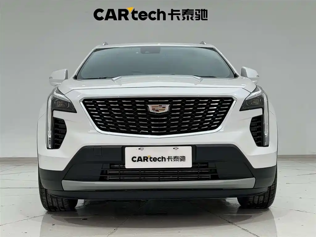 Cadillac XT4 2023 — фото 3