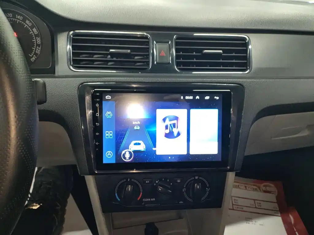 Skoda Rapid 2018 — фото 13