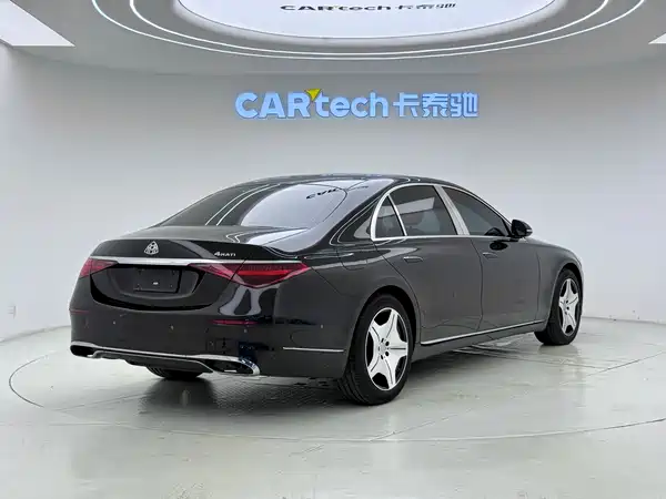 Mercedes-Benz S-Class 2024