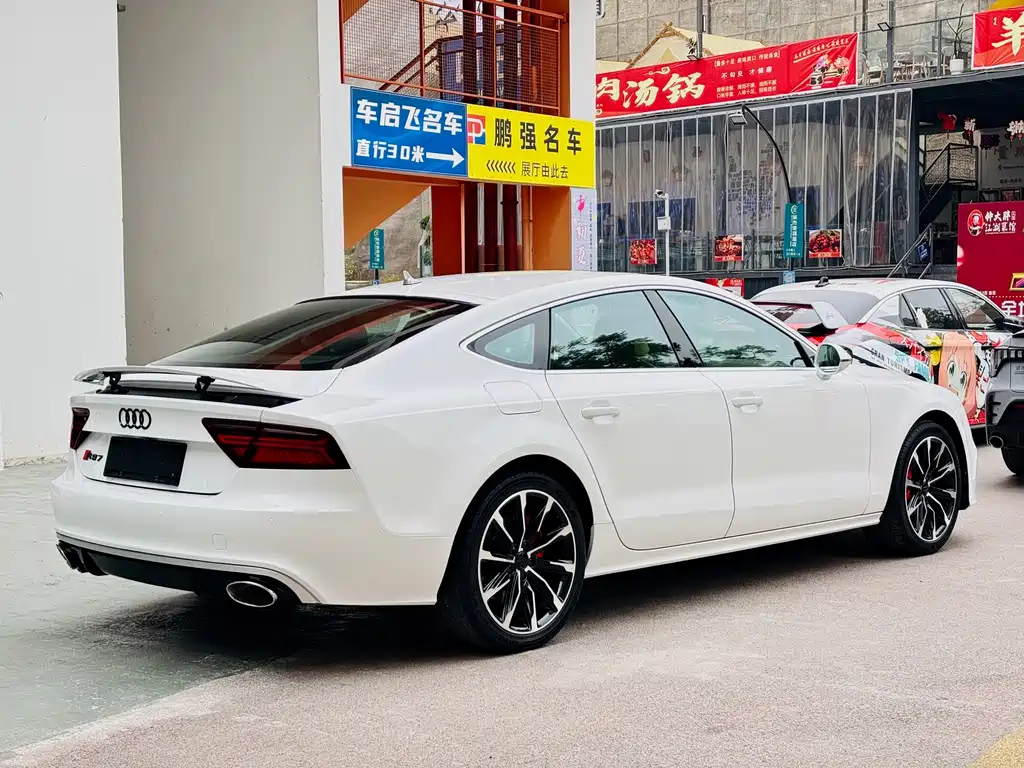 Audi A7 2015 — фото 11