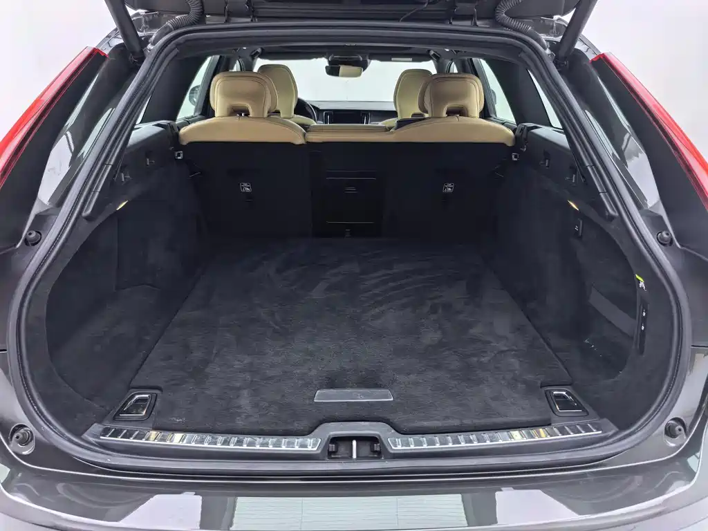 Volvo V90 2019 — фото 21