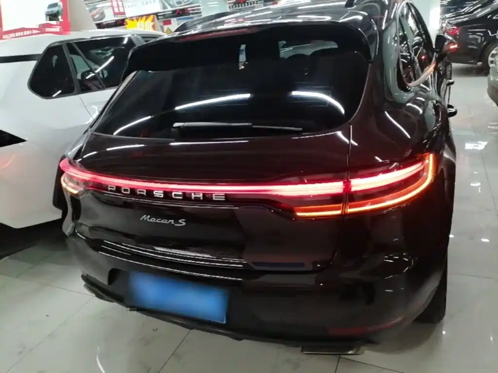Porsche Macan 2019 — фото 6