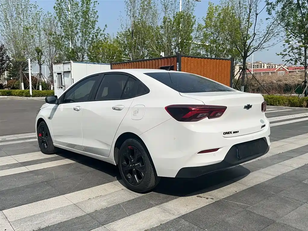 Chevrolet Cavalier 2020 — фото 23