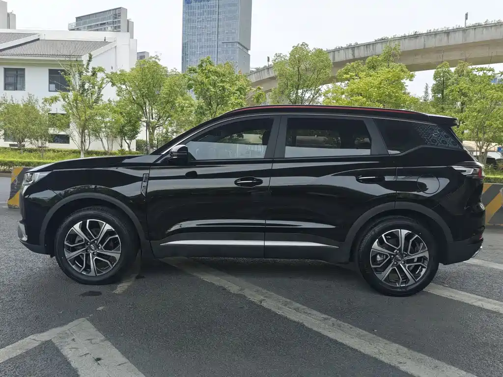 Chery Tiggo 7 PLUS 2025 — фото 3