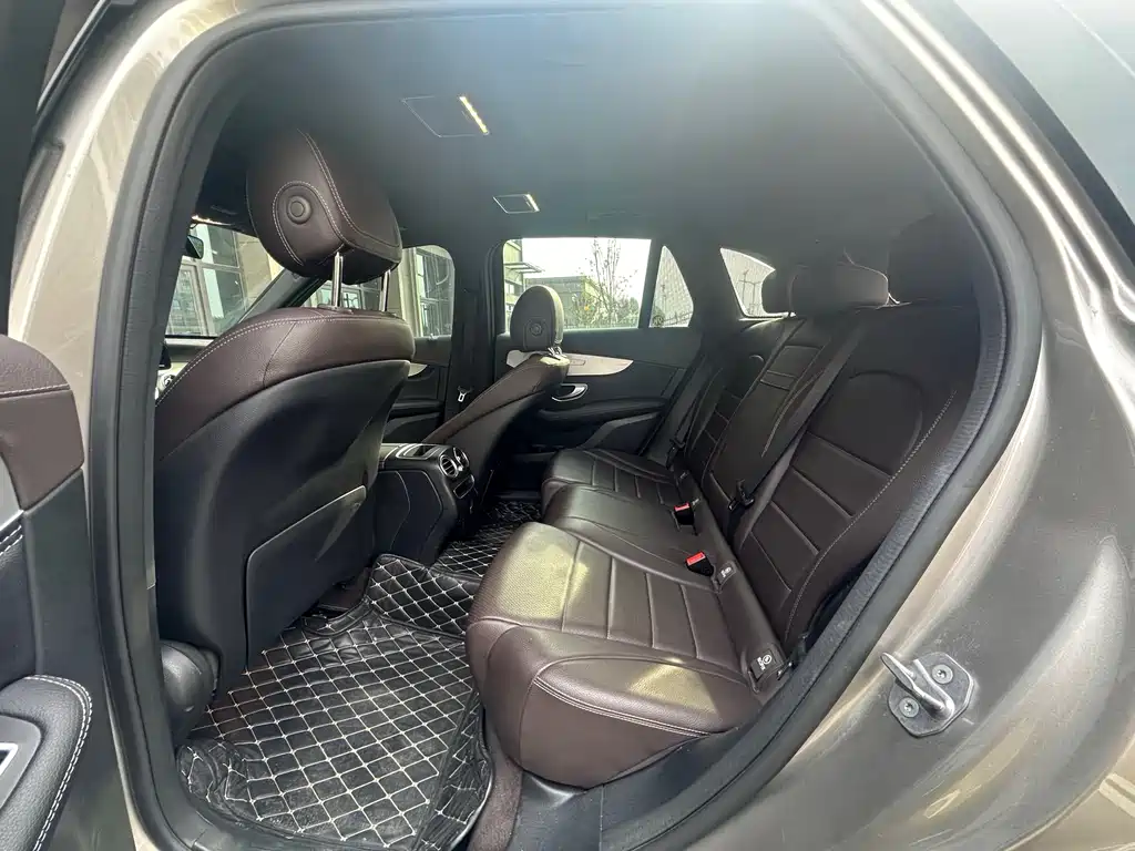 Mercedes-Benz GLC 2020