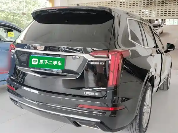 Cadillac XT6 2021