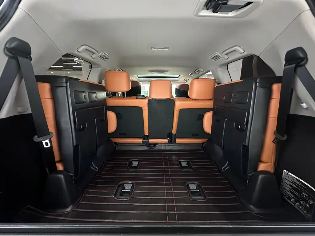 Lexus LX 2016 — фото 13