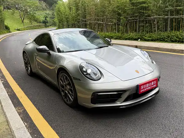 Porsche 911 2022