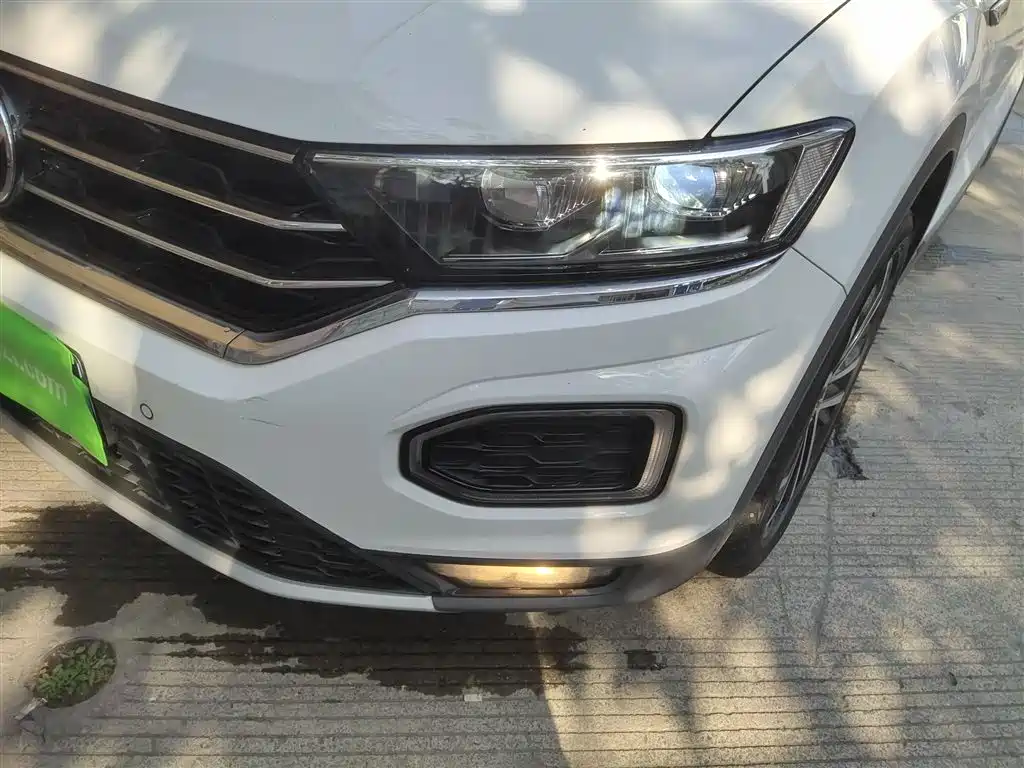 Volkswagen T-Roc 2022 — фото 18