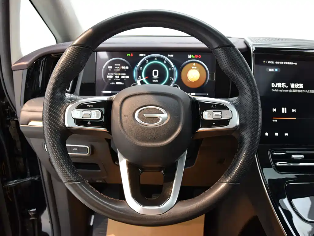 GAC Motor Trumpchi M8 2024 — фото 14