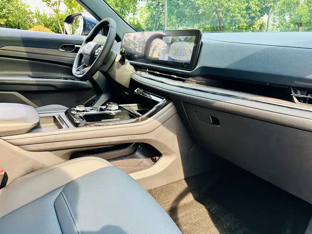 Ford Territory 2022 — фото 13