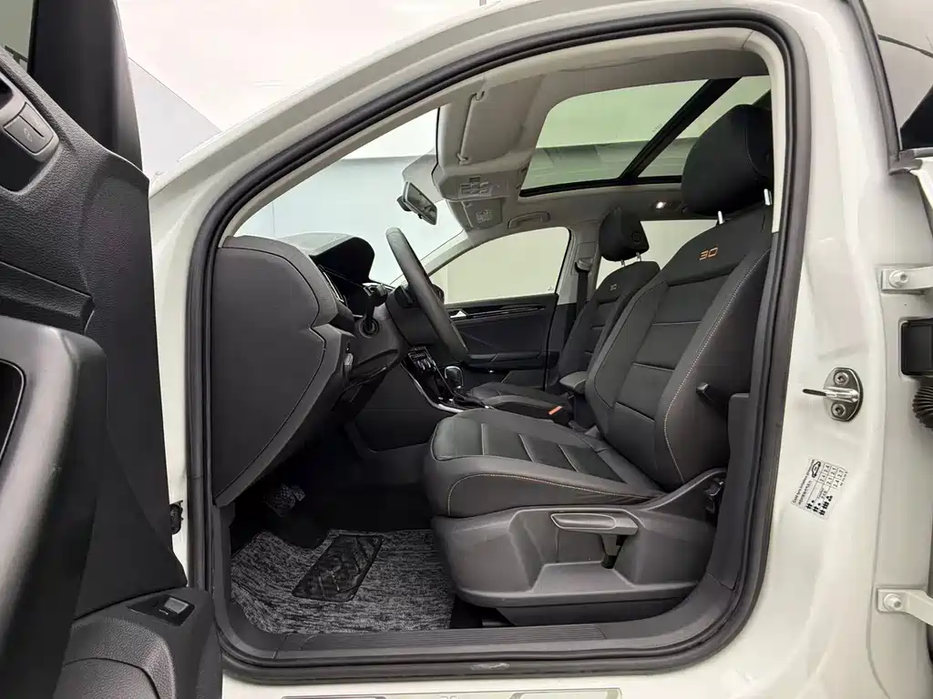 Volkswagen T-Roc 2022 — фото 16