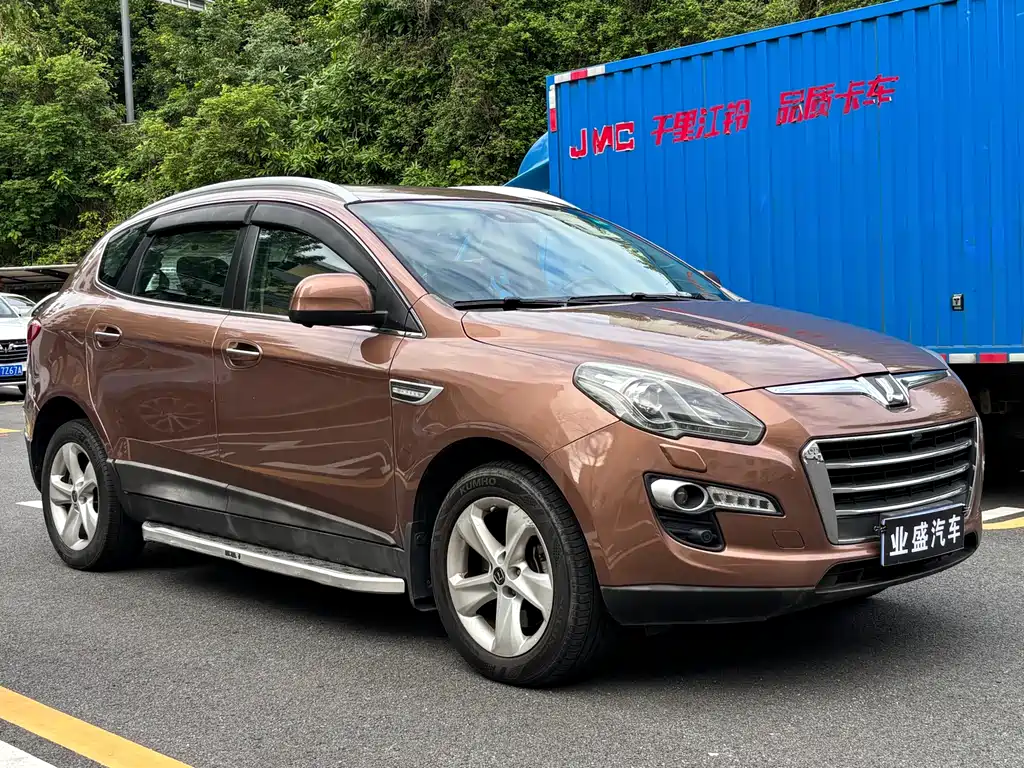 Luxgen Big 7 SUV 2015 — фото 3