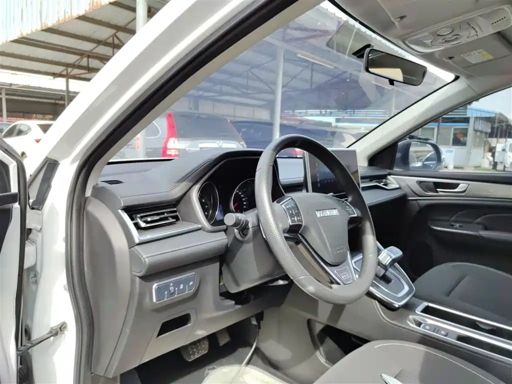 Haval M6 2021 — фото 16