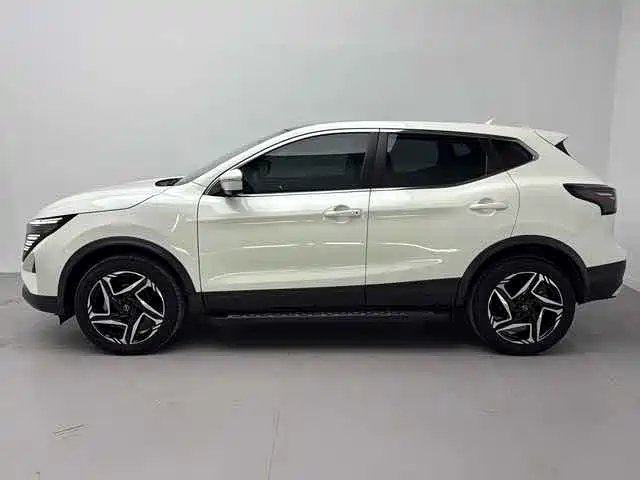 Nissan Qashqai 2024 — фото 8