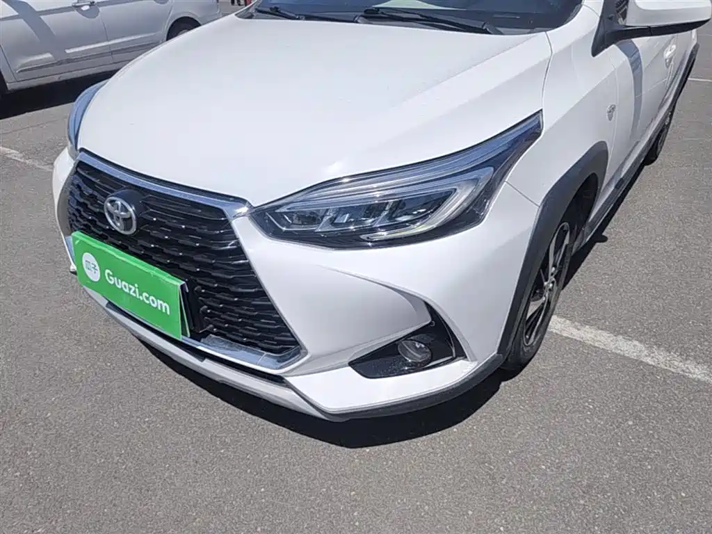Toyota Yaris L 2021 — фото 22