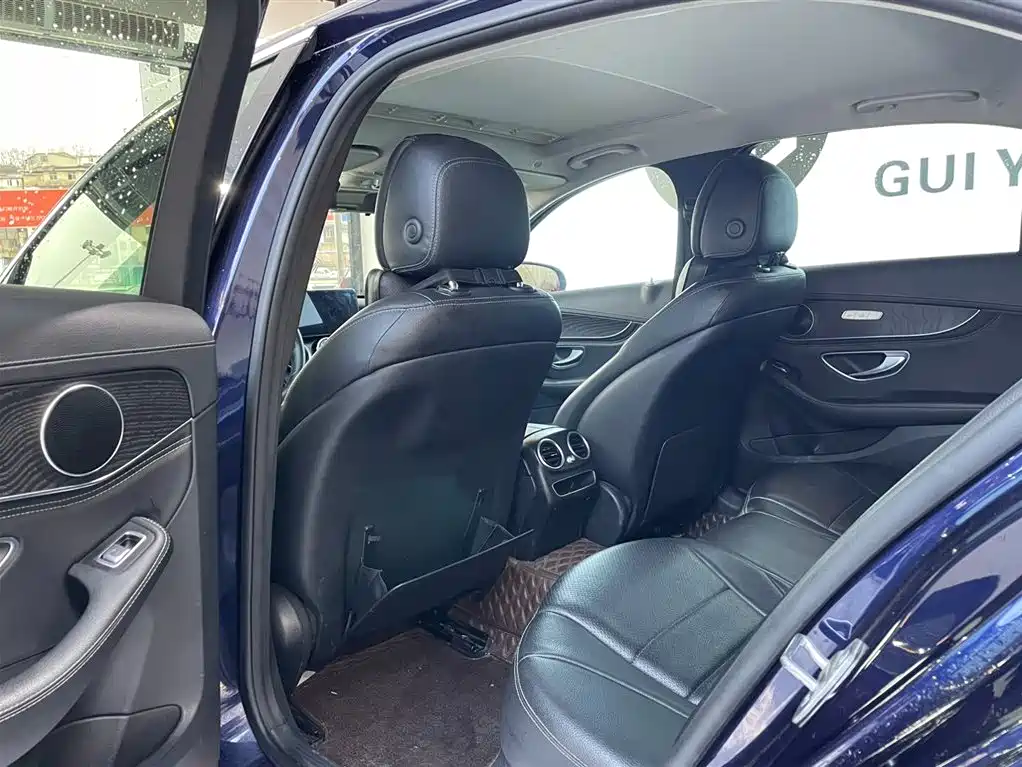 Mercedes-Benz C-Class 2020 — фото 13
