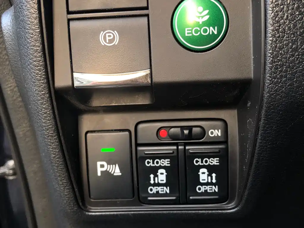 Honda Odyssey 2019 — фото 20