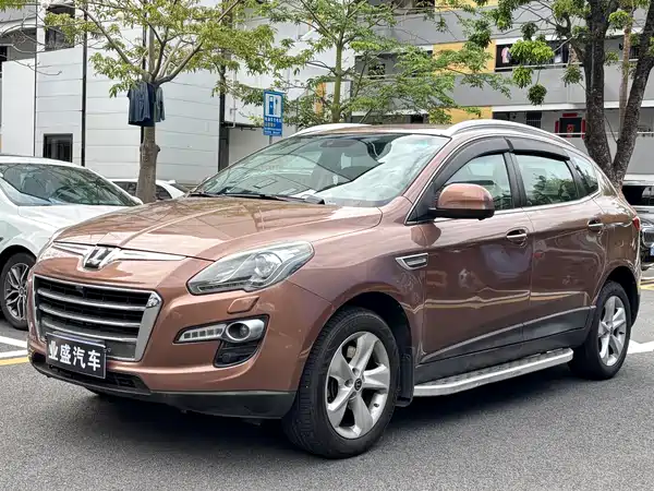 Luxgen Da7 SUV 2014