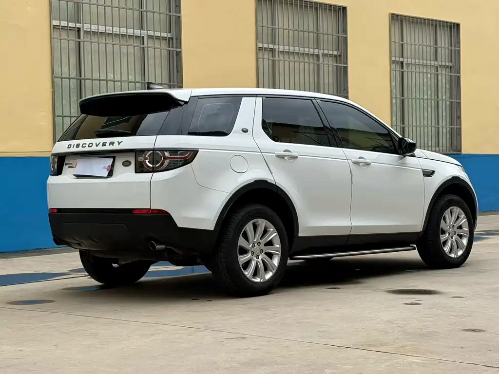 Land Rover Discovery Sport 2018 — фото 7