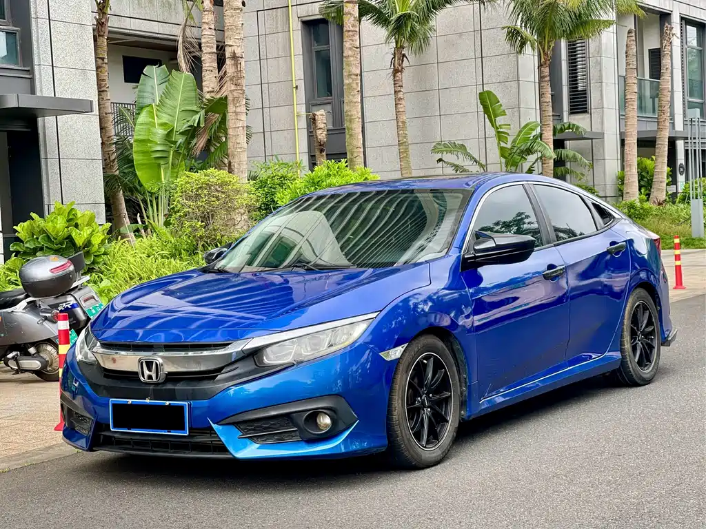 Honda Civic 2016 — фото 1