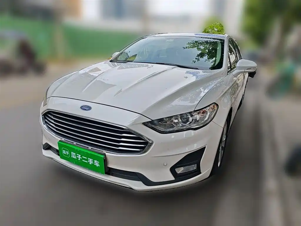 Ford Mondeo 2018 — фото 2