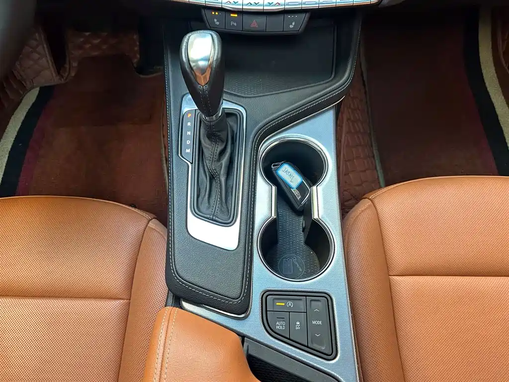 Cadillac CT4 2021 — фото 15