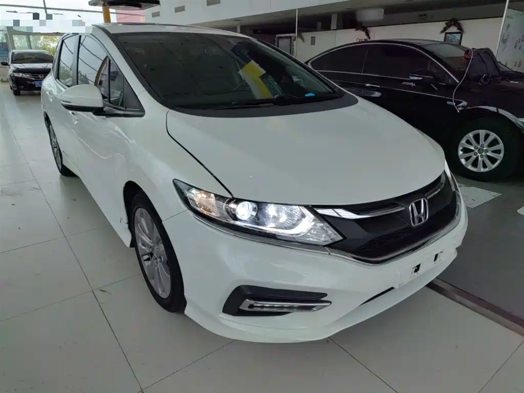 Honda Jade 2017 — фото 4