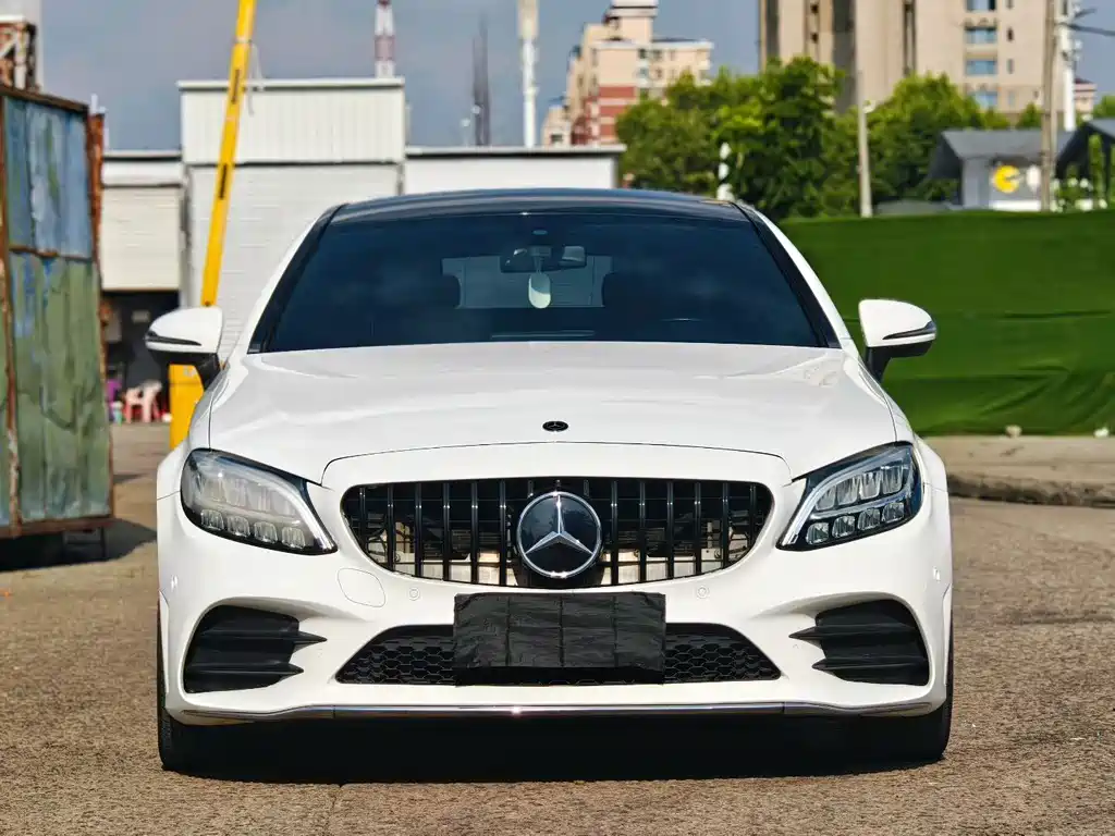 Mercedes-Benz C-Class 2019