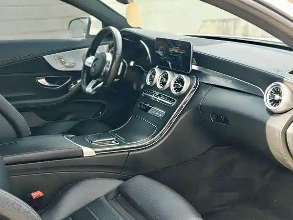 Mercedes-Benz C-Class 2019