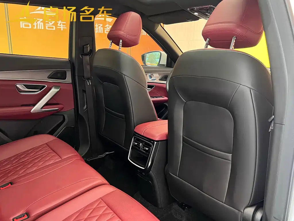 Jetour X70 PLUS 2024 — фото 19