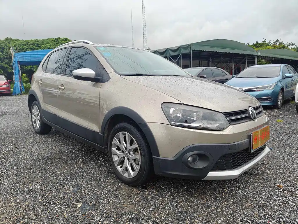 Volkswagen Polo 2015