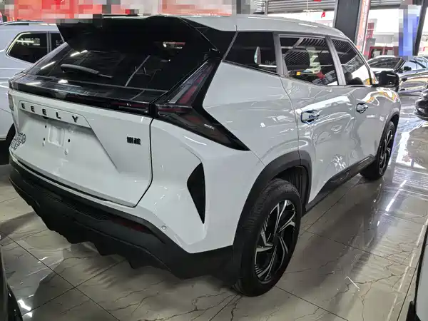 Geely Boyue 2025