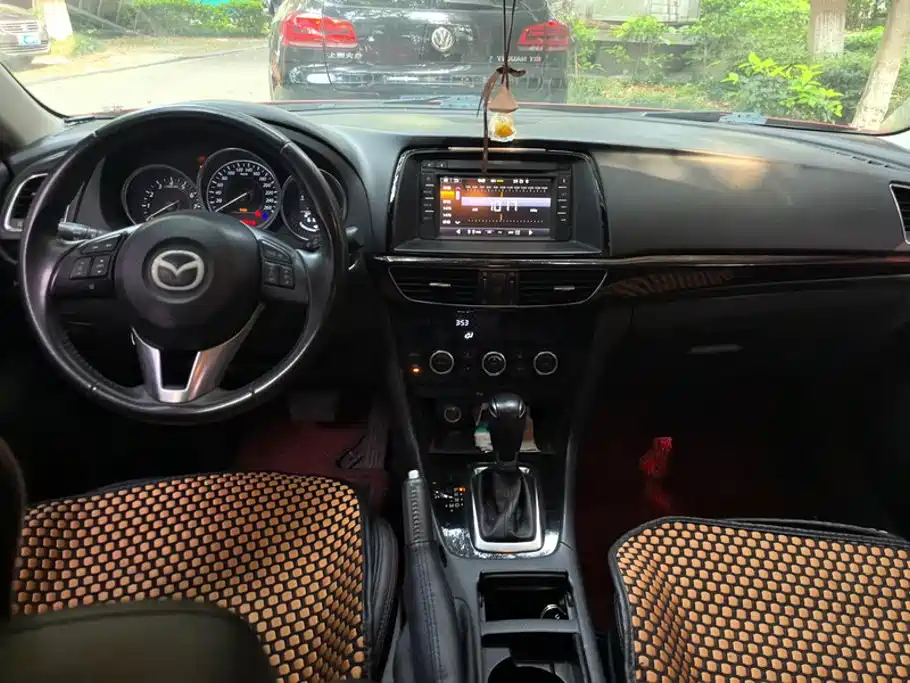 Mazda Atenza 2015 — фото 12
