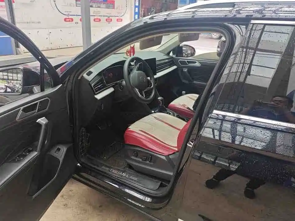 Volkswagen Tiguan L 2021