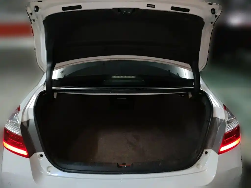 Honda Accord 2015 — фото 15