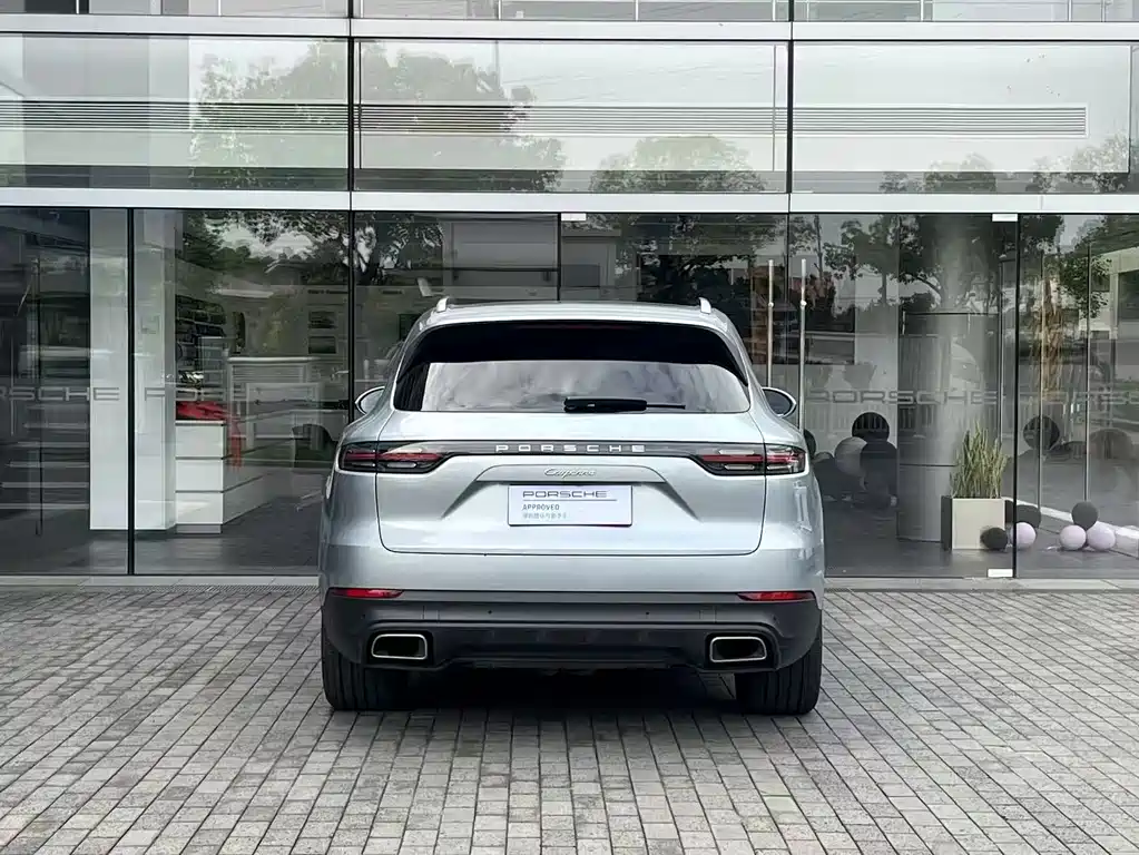 Porsche Cayenne 2021 — фото 4