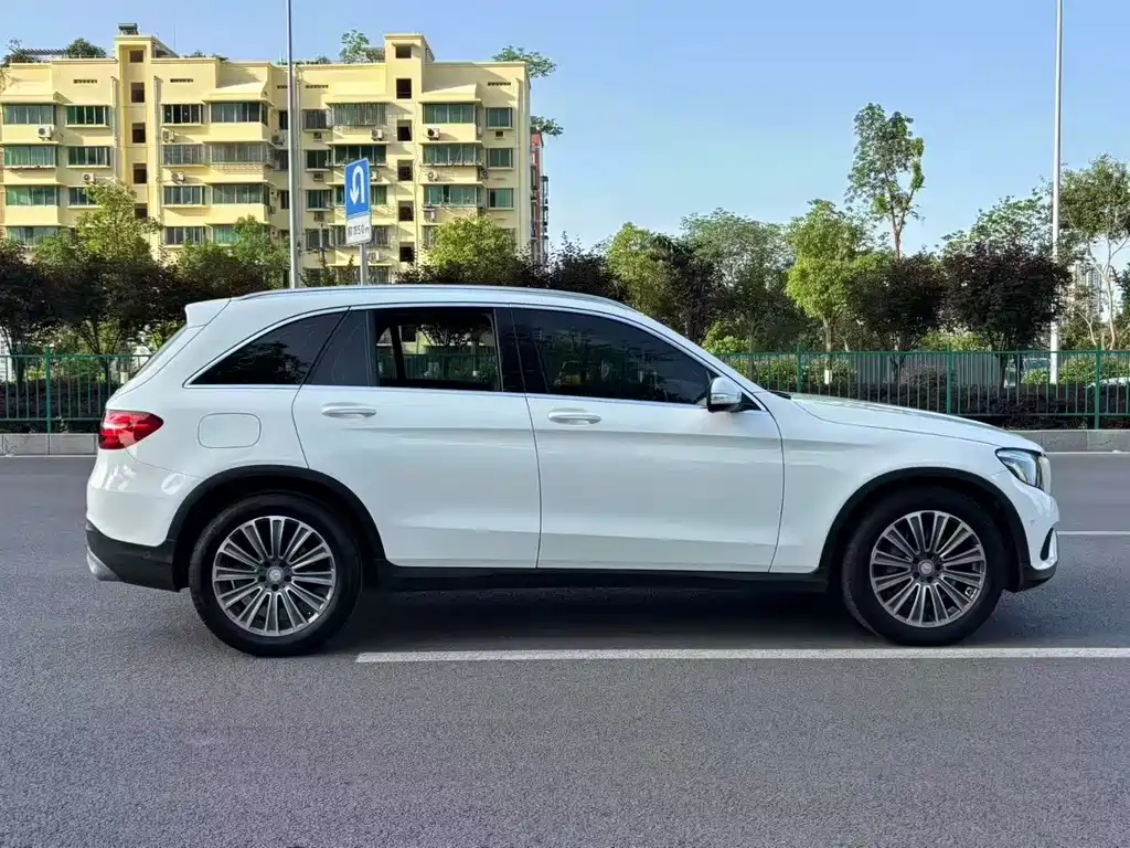 Mercedes-Benz GLC 2017