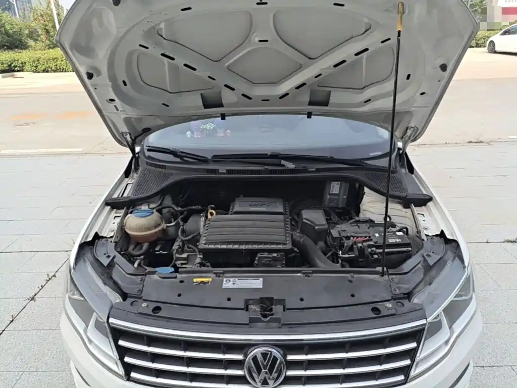 Volkswagen Jetta 2018 — фото 20
