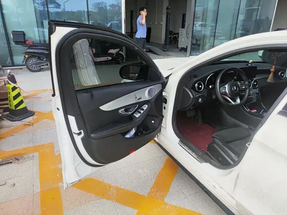 Mercedes-Benz C-Class 2020