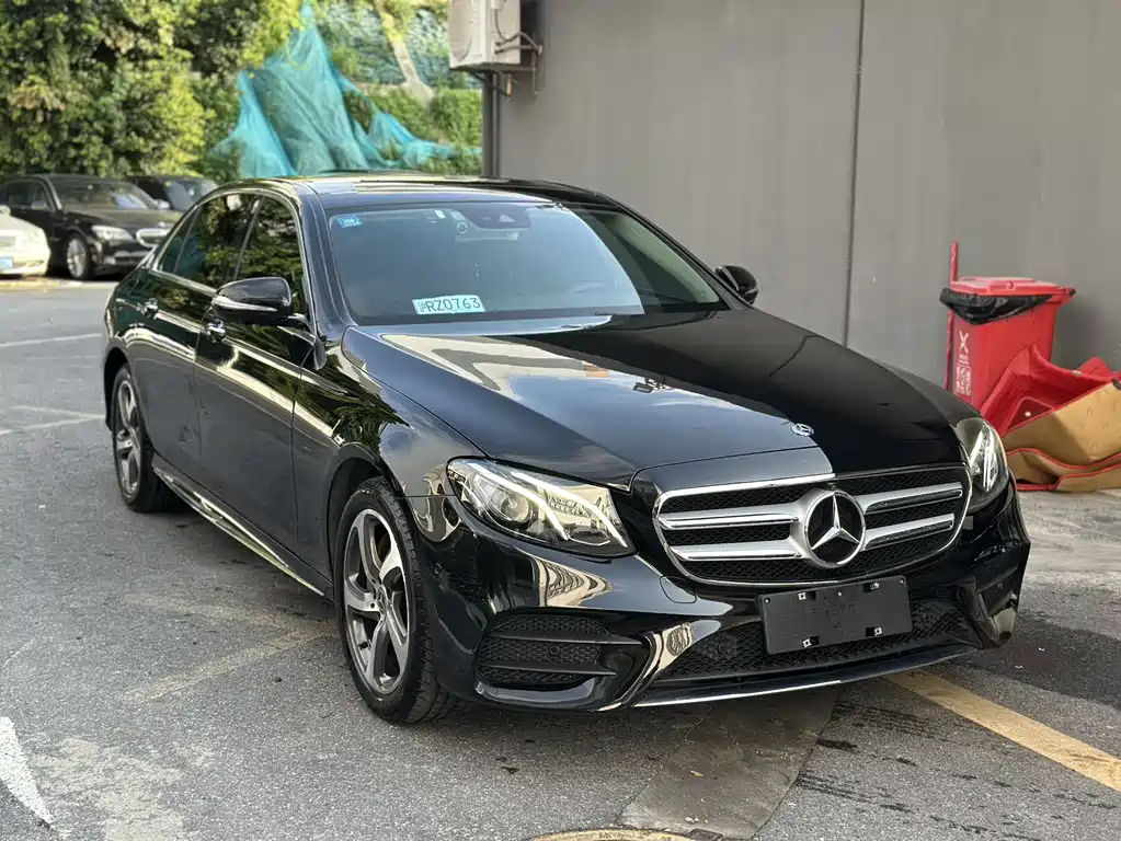 Mercedes-Benz E-Class 2017 — фото 3