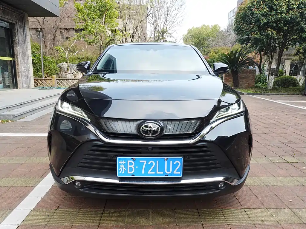 Toyota Harrier 2022 — фото 2