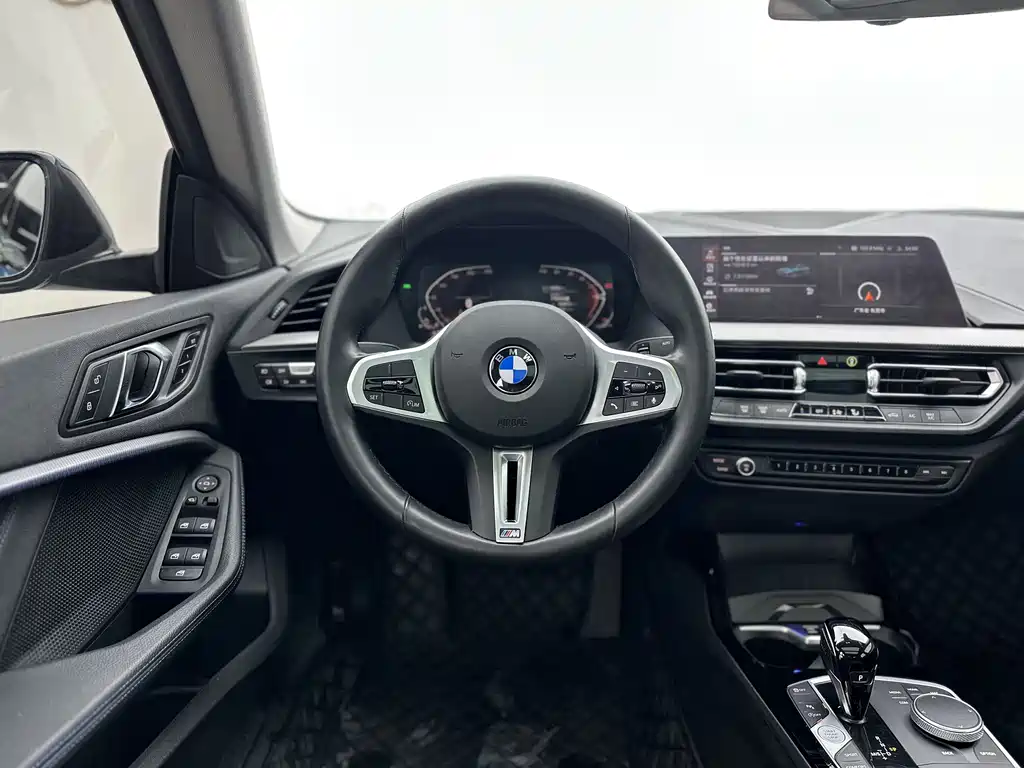 BMW 2 Series 2024 — фото 7