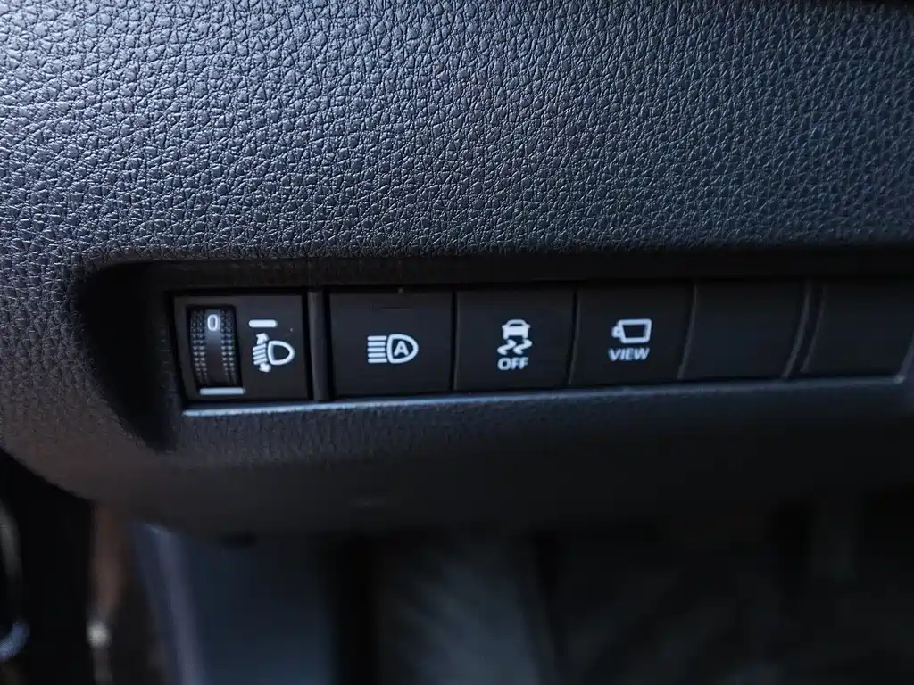 Toyota Harrier 2022 — фото 13