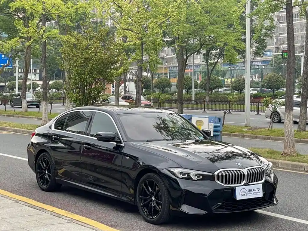 BMW 3 Series 2023