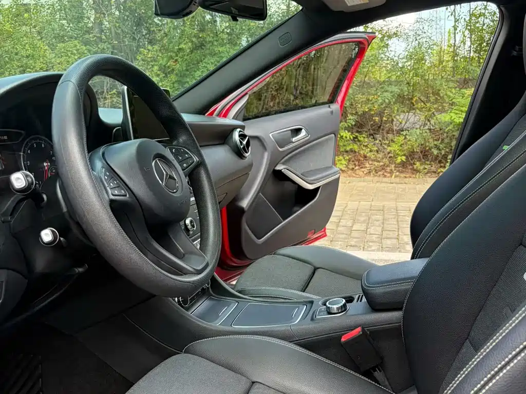 Mercedes-Benz A-Class 2018